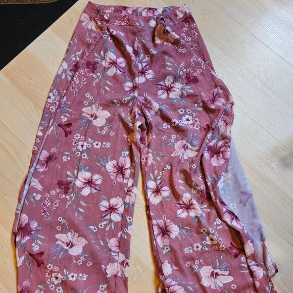 Showpo Side Slit Pants - Picture 1 of 3